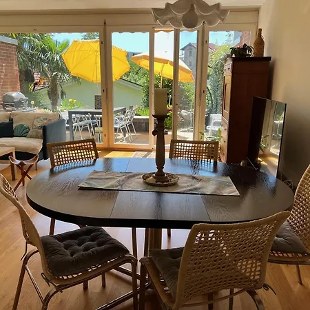 Διαμέρισμα Locarno Navengana 5 *